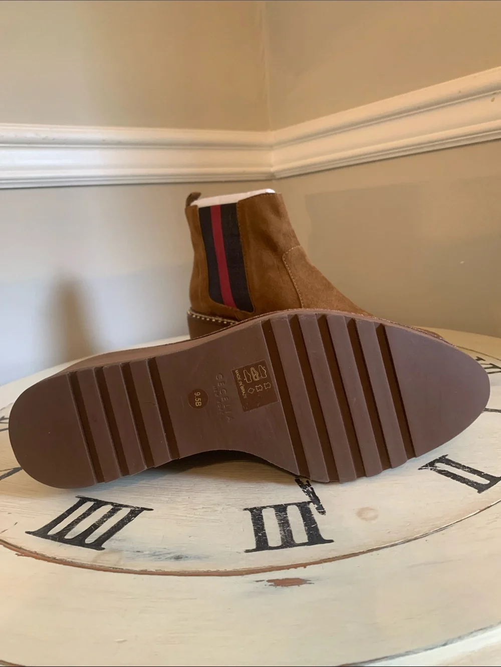 New! CECELIA NEW YORK GEMMA SLIP ON LOW WEDGE BOOT NUTELLA  SZ  9.5